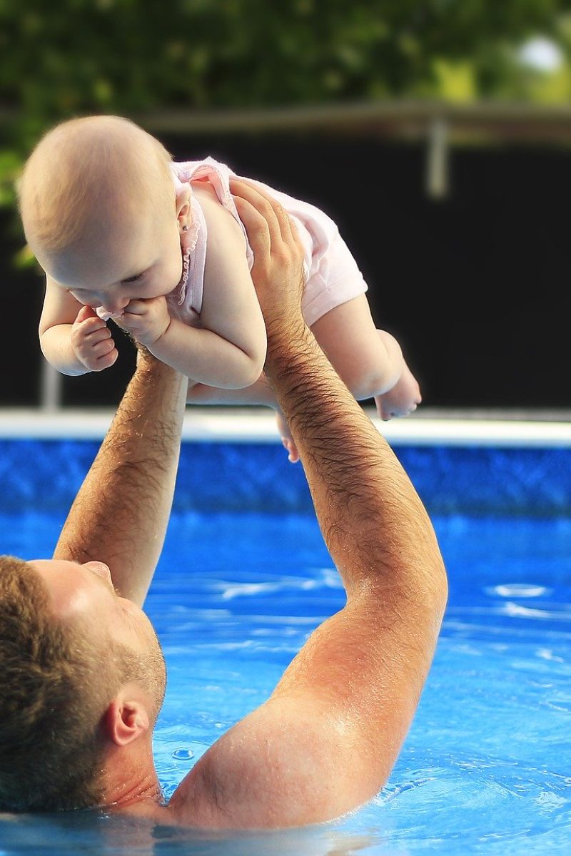 swimming pool, meringue, family